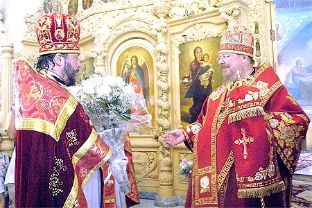 В день памяти Великомученика Пантелеимона архиепископ Пантелеимон совершил литургию в Богоявленском соборе В день памяти Великомученика Пантелеимона архиепископ Пантелеимон совершил литургию в Богоявленском соборе