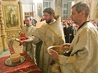 Праздник Светлого Христова Воскресения в Богоявленском соборе Орла. 20 апреля 2014 г.