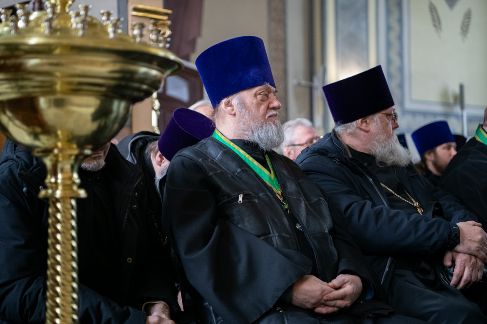 !title